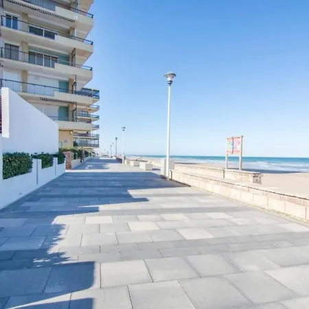 Beachfront And Charming Apartamento Mareny Blau
